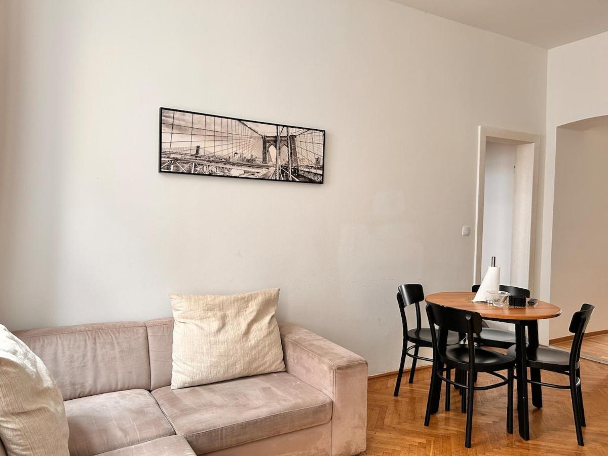 Spacious Central 4-Room Suite For 6 - Near Subway Vienna Esterno foto