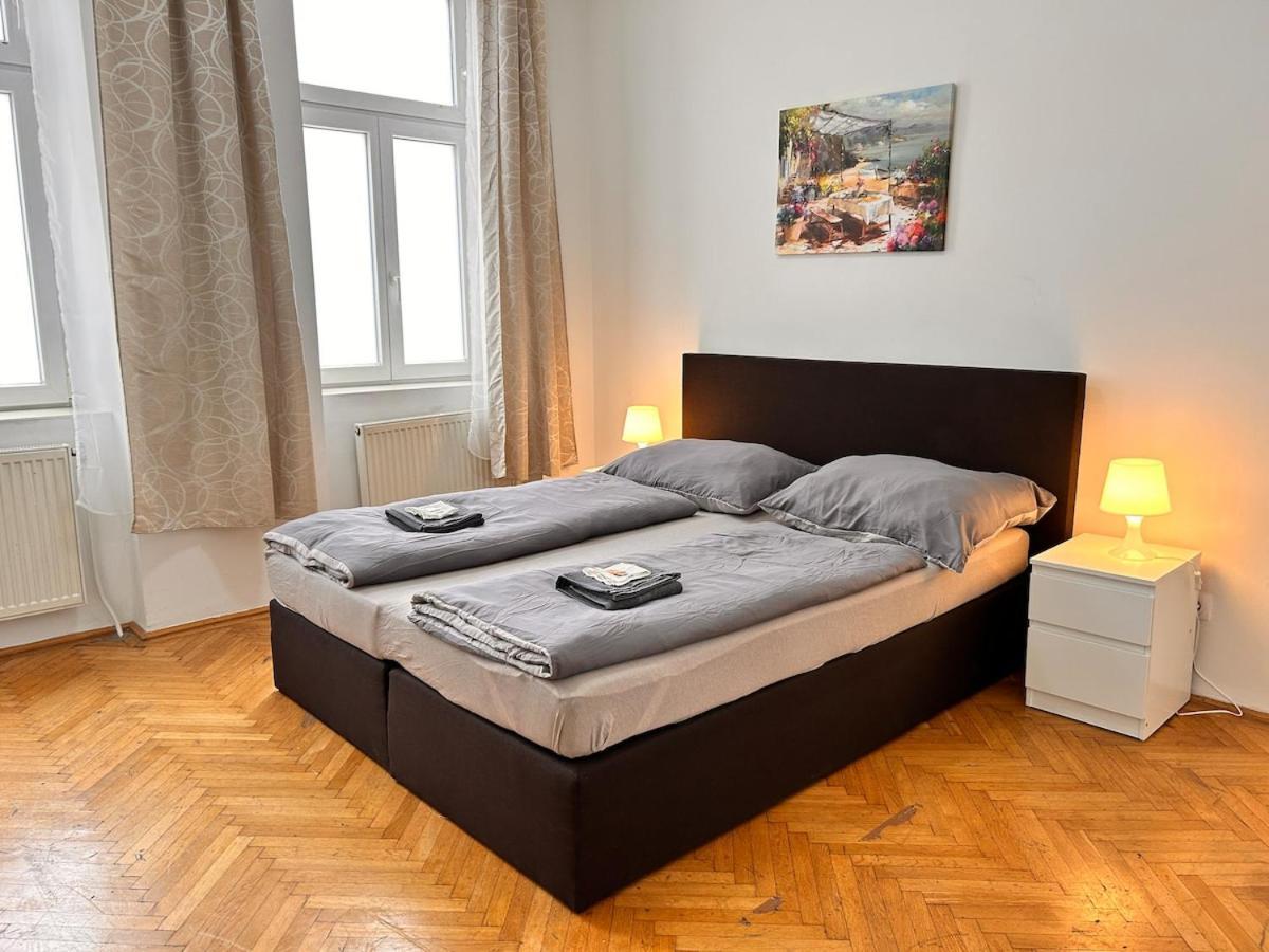 Spacious Central 4-Room Suite For 6 - Near Subway Vienna Esterno foto
